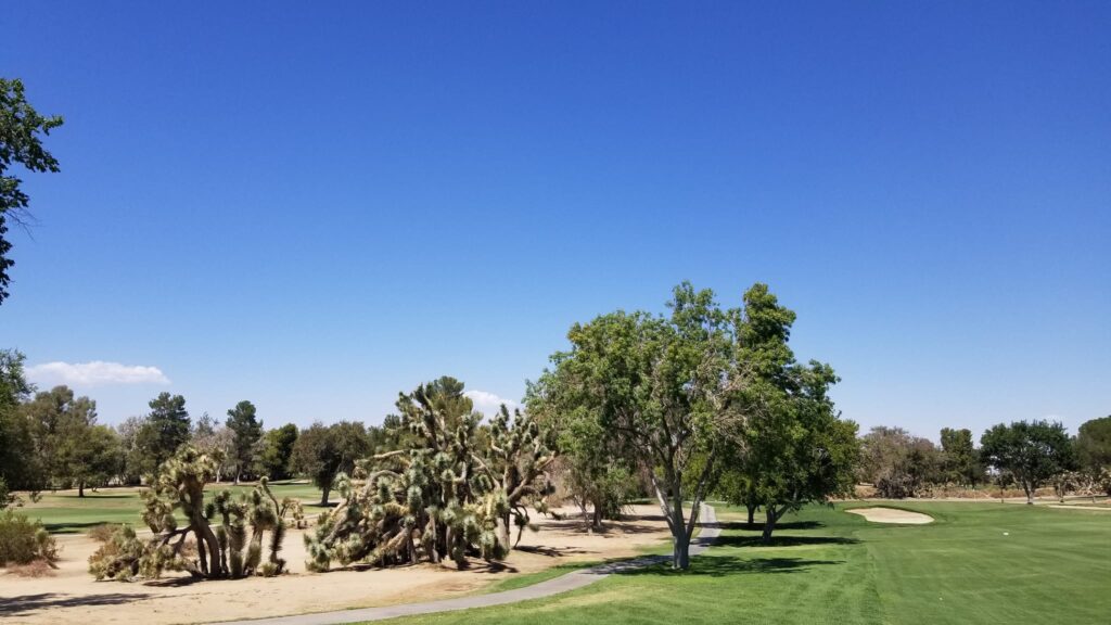 Antelope Valley Country Club