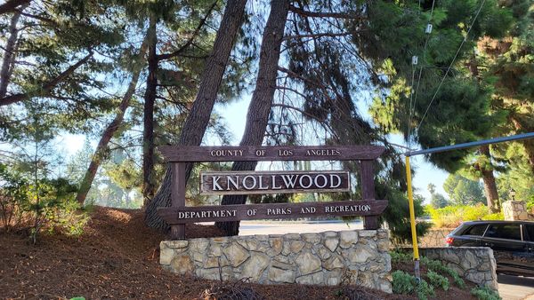 Knollwood Country Club