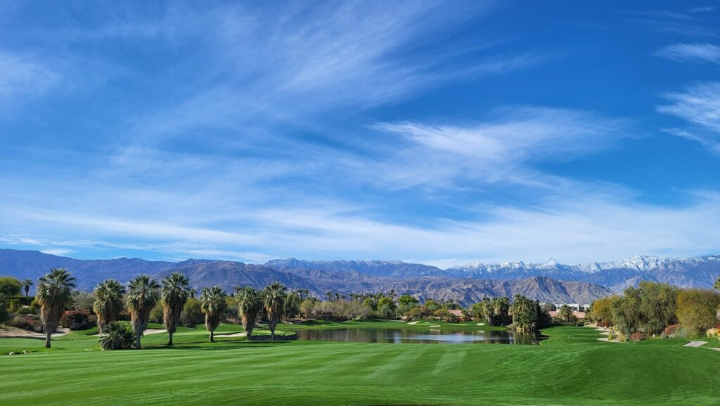 Desert Willow Golf Resort - Mountain view course