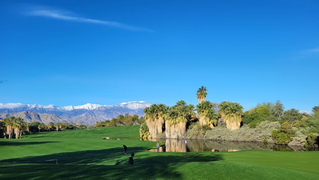 Desert Willow Golf Resort - Mountain view course