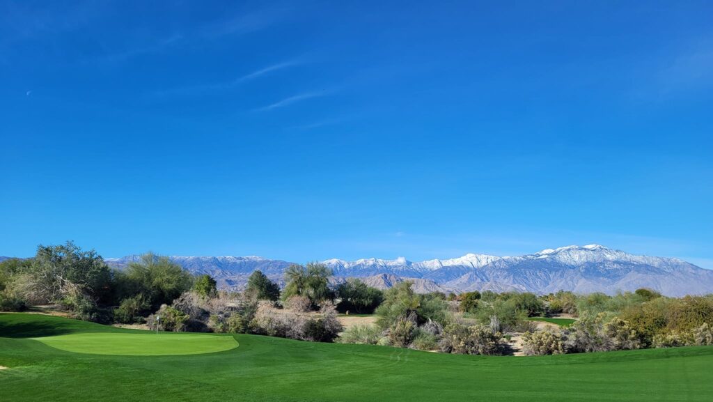 Desert Willow Golf Resort - Mountain view course