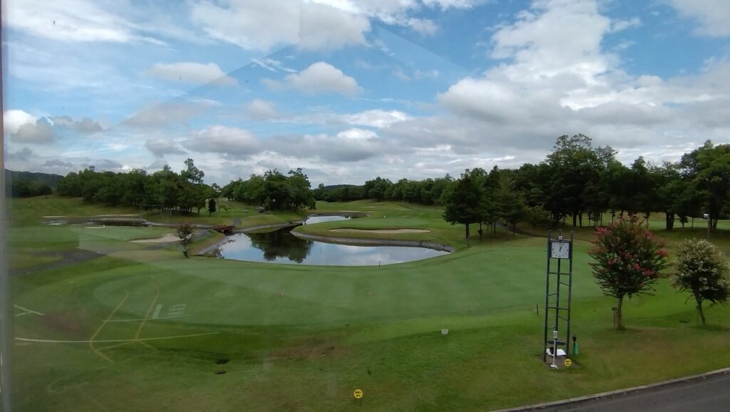 Hannou Kusunoki (Camphor tree) Country Club 飯能くすの樹カントリー倶楽部